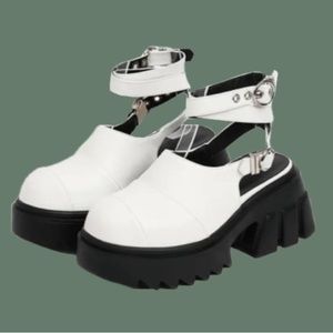 Lamoda New Depths Platform Sandals